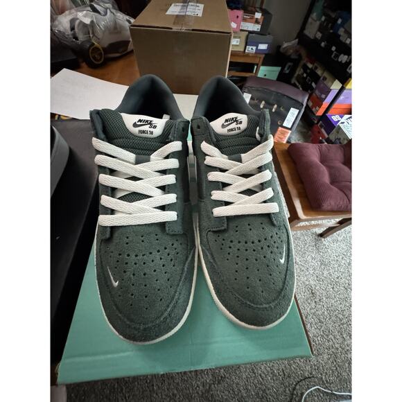 Size 8 - Nike Force 58 SB Vintage Green BS323 main image 6